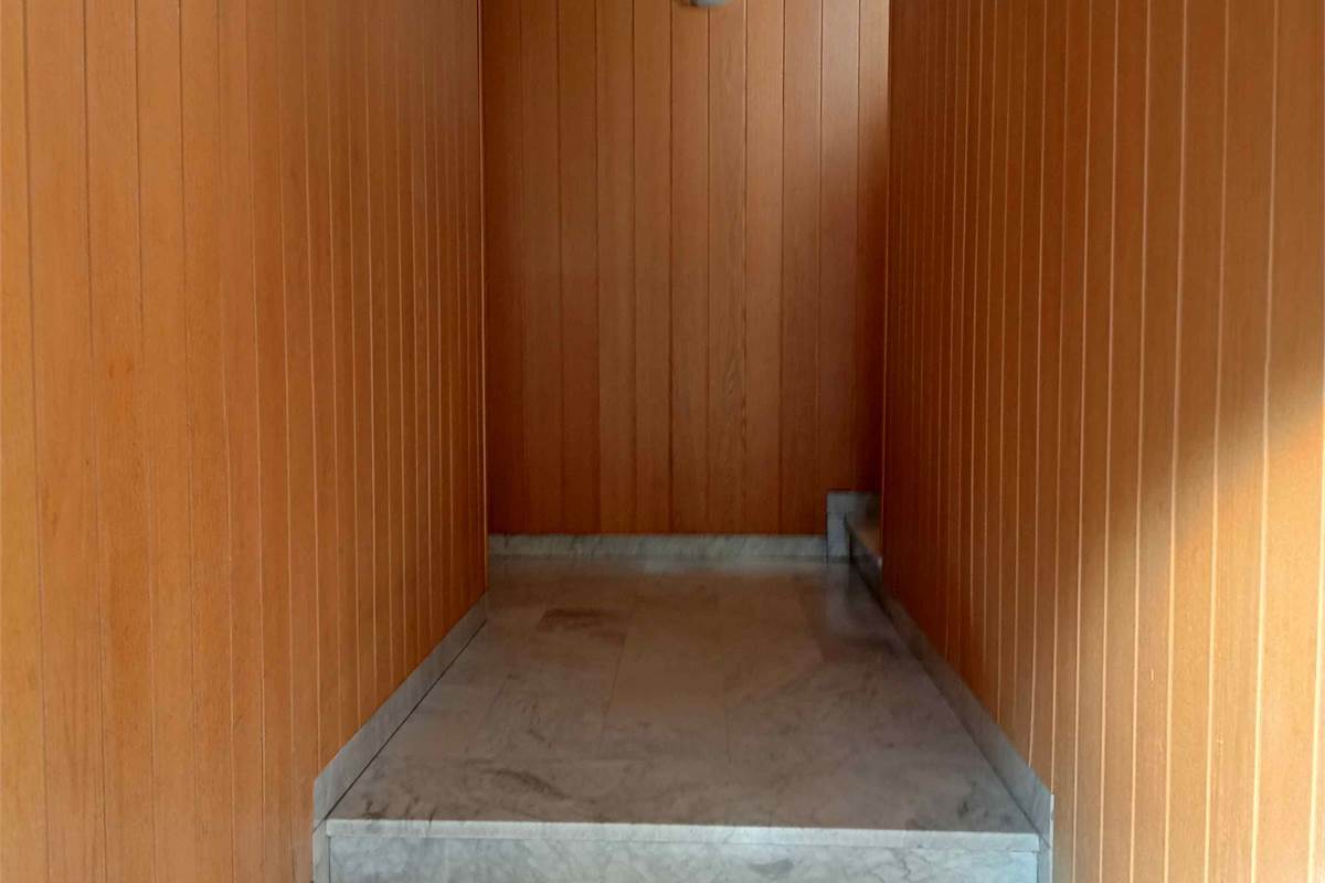 Como, loc.tà Breccia: in posizione tranquilla, bilocale di ca.45 mq