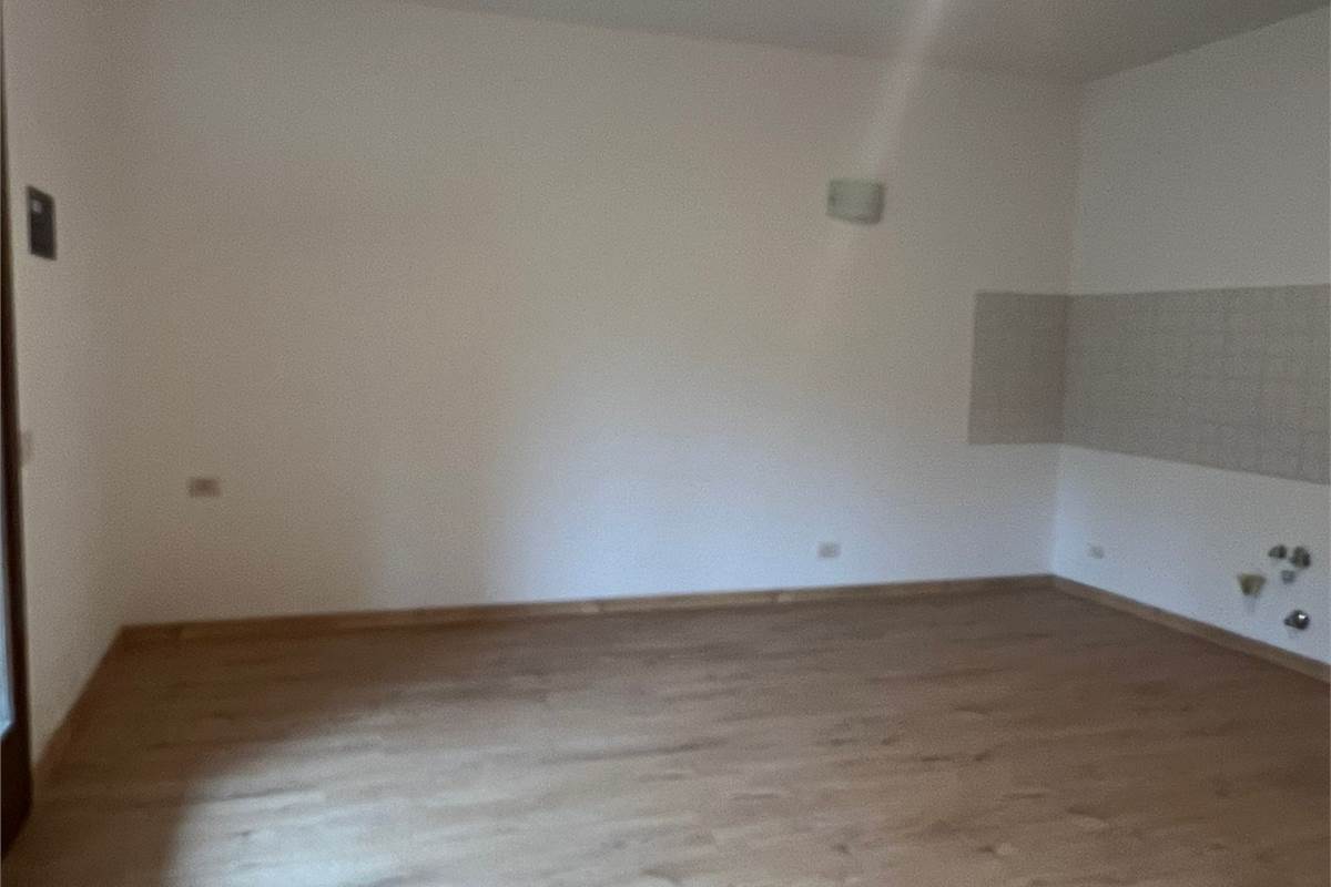 Como ottimo monolocale in vendita