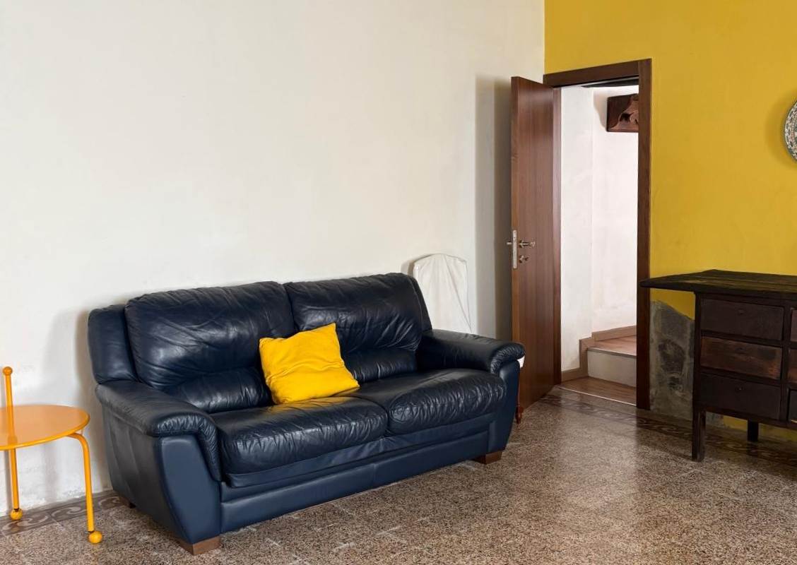 Bilocale in affitto Albese con Cassano 
