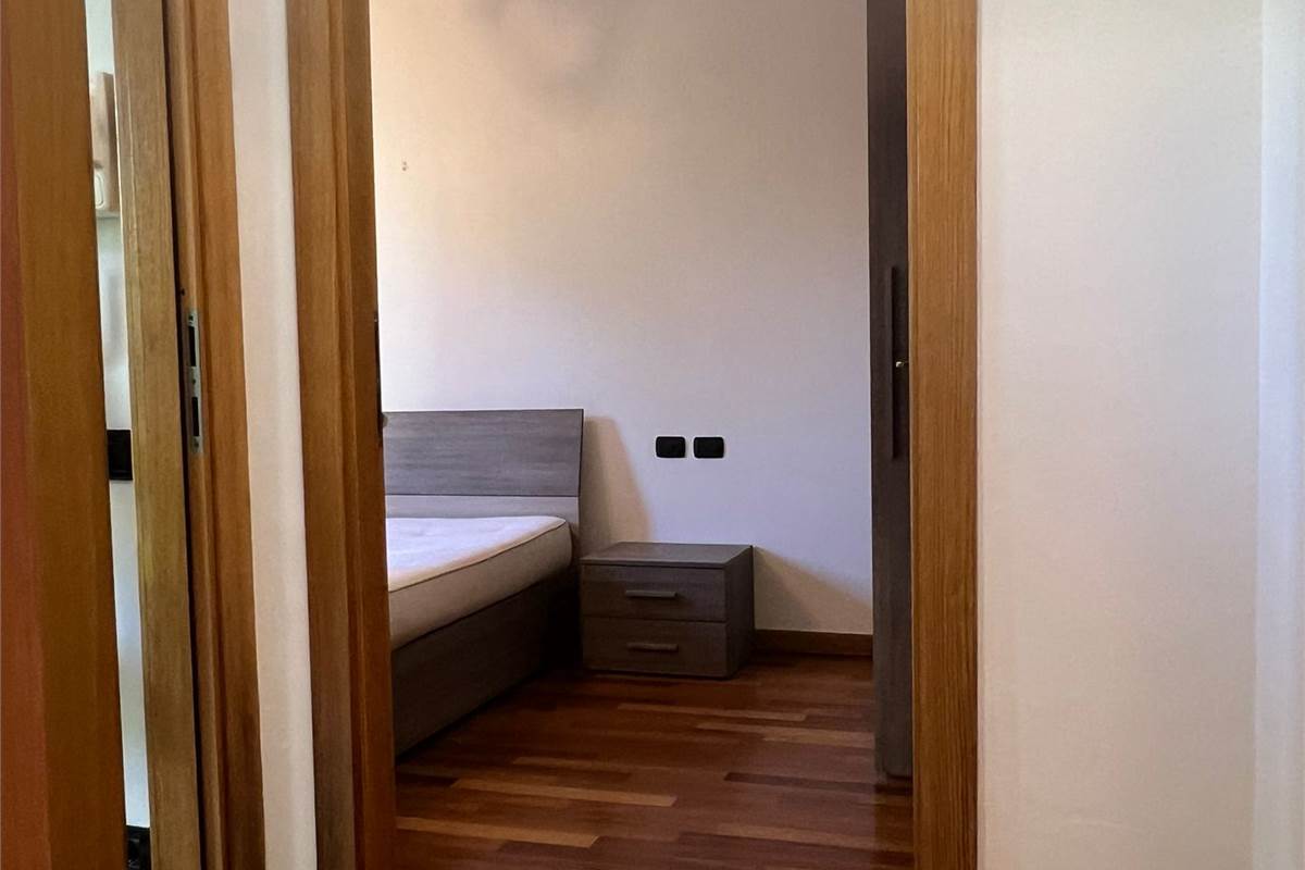 Bilocale con box in affitto