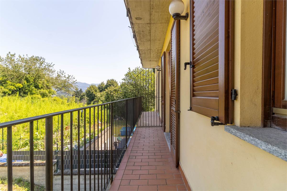 Bilocale con box  vendita