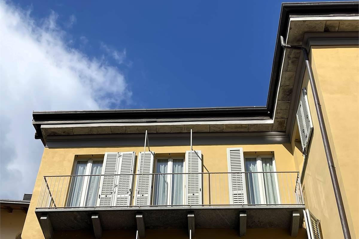 Appartamento su due livelli nel centro di Como 