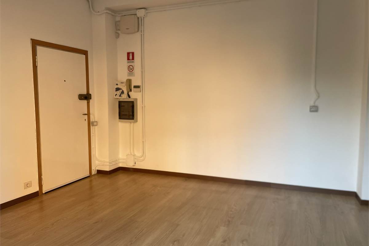 Ufficio alle porte della città.