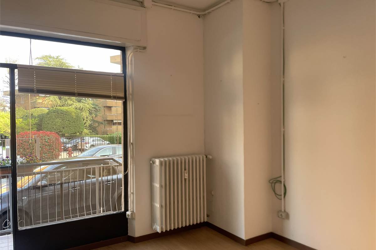 Ufficio alle porte della città.