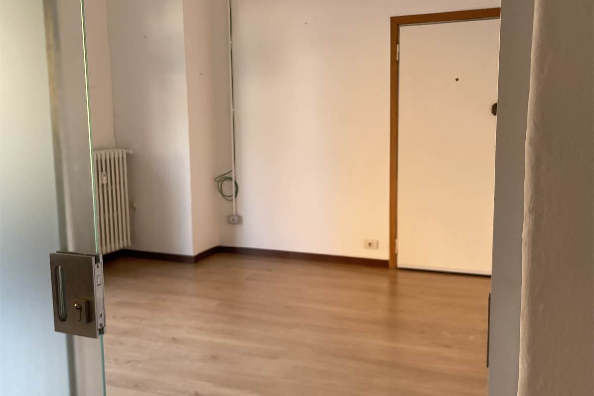 Ufficio alle porte della città.