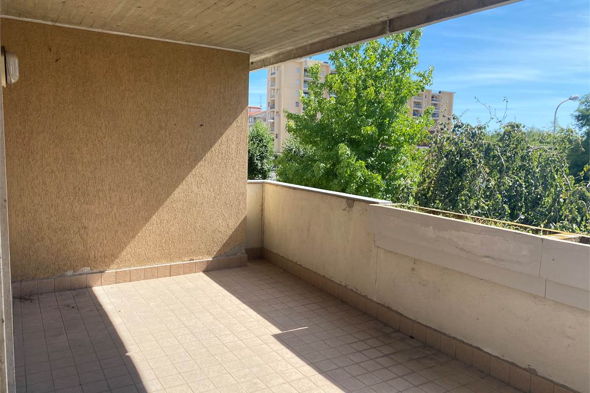 Busto Arsizio - vendesi intera palazzina