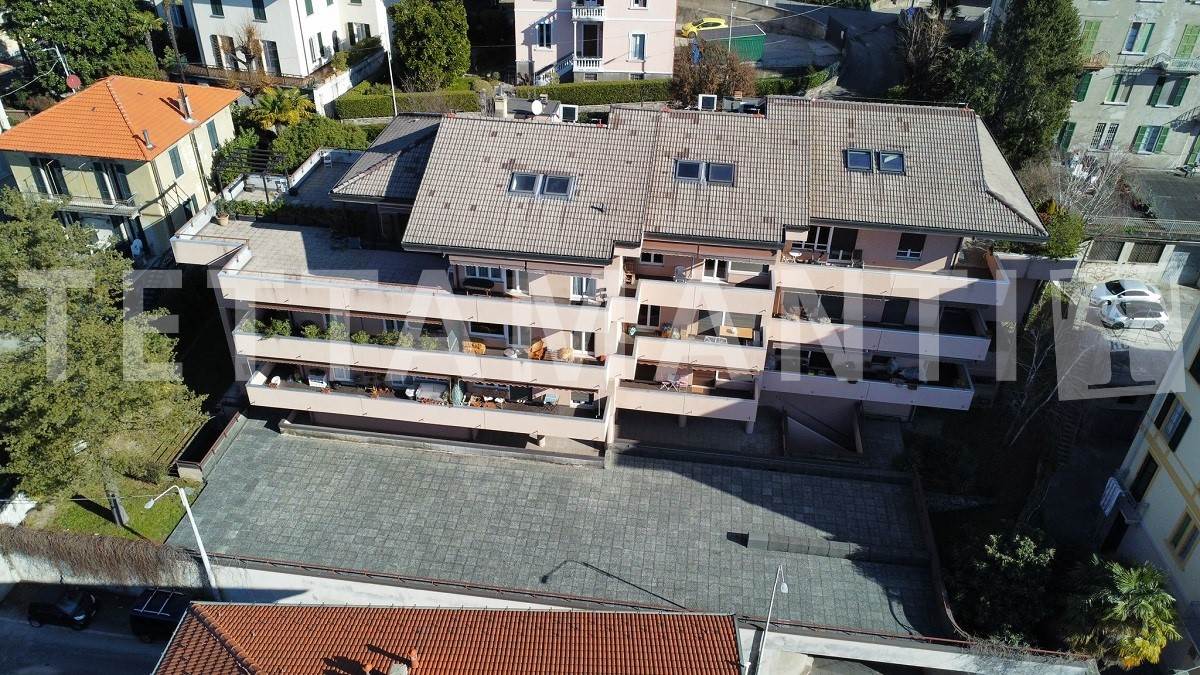 Quadrilocale in locazione a Como via Zezio 