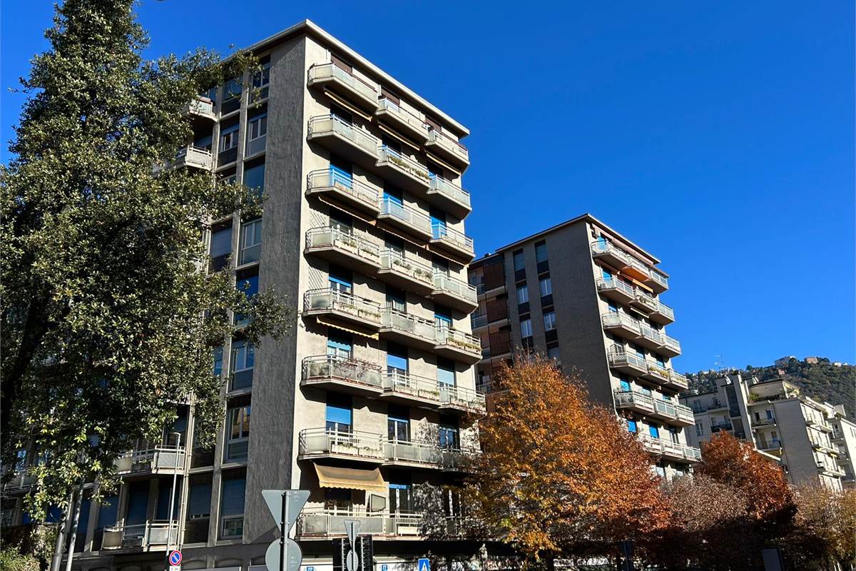 Como via Borgovico - bilocale in locazione 