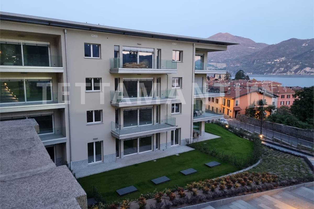 Appartamento nuovo in centro Menaggio con giardino
