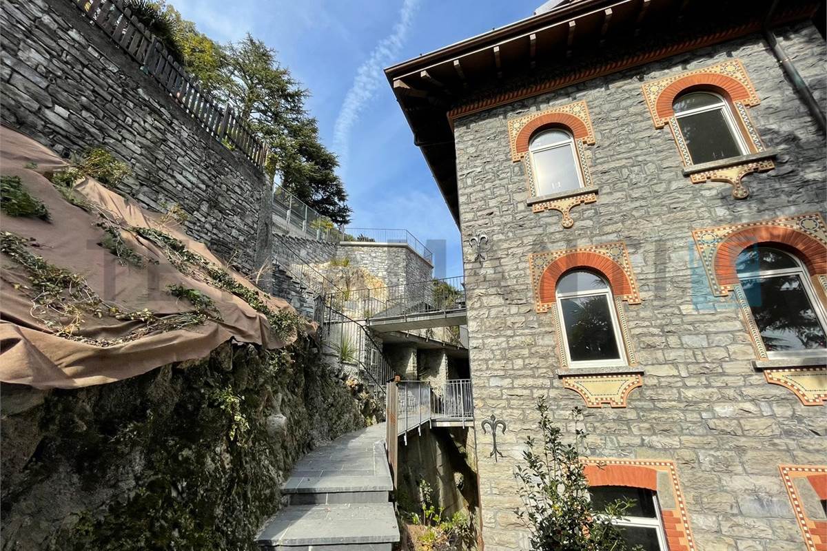 Menaggio appartamento villa storica