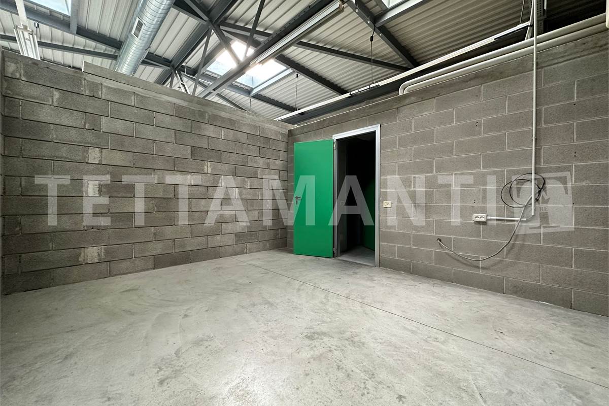 Ampi spazi commerciali