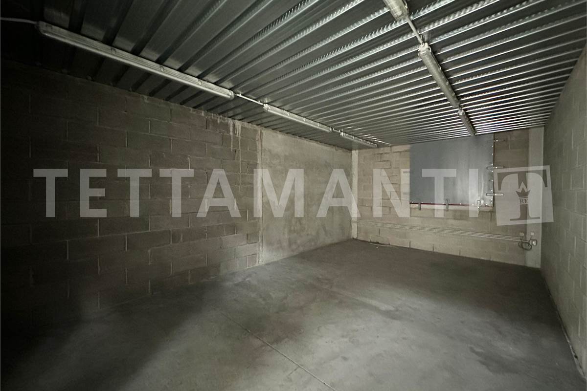 Ampi spazi commerciali