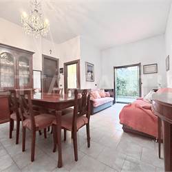 Bilocale con terrazzo