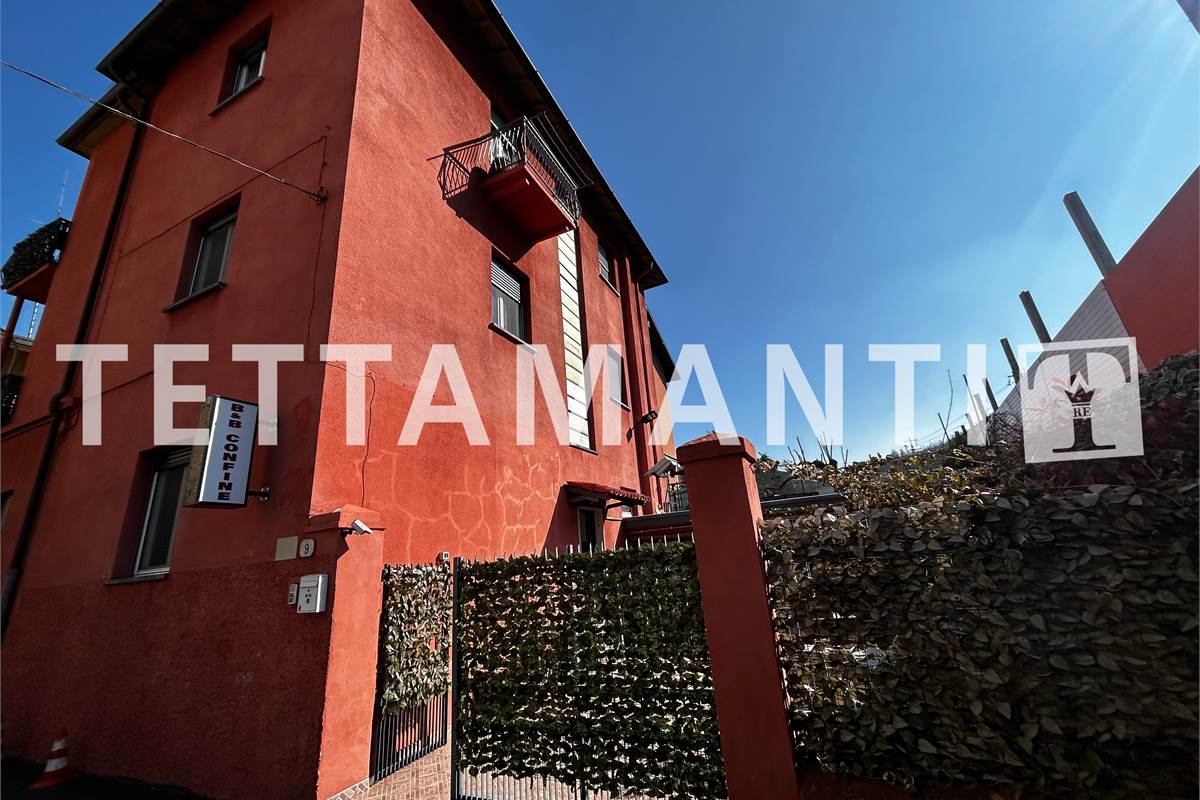 CASA INDIPENDETE FRAZ. IN N. 3 APPARTAMENTI  + BOX