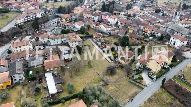 Terreno edificabile in comune di Gravedona