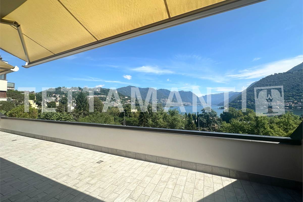 Como appartamento vista lago con terrazzo