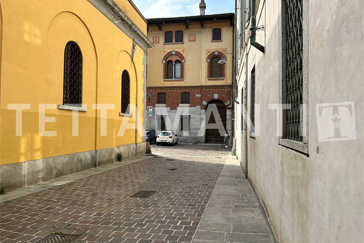 Lussuoso trilocale in centro storico