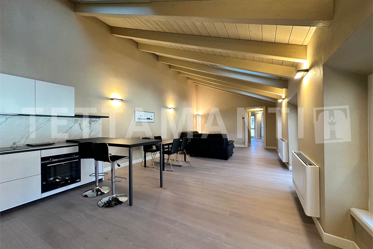 Lussuoso trilocale in centro storico