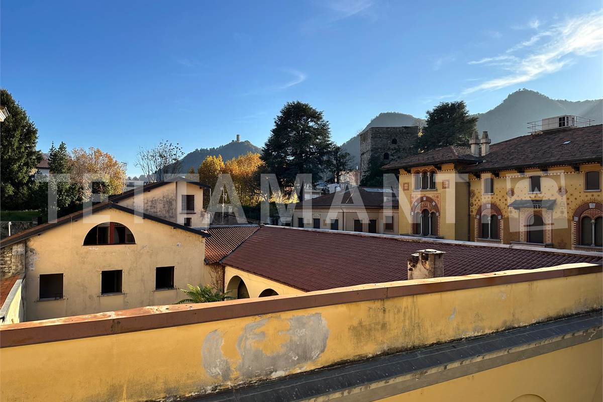 Lussuoso trilocale in centro storico