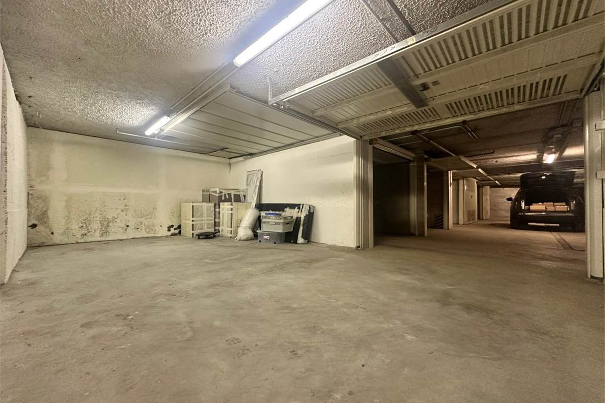 Garage di grandi dimensioni