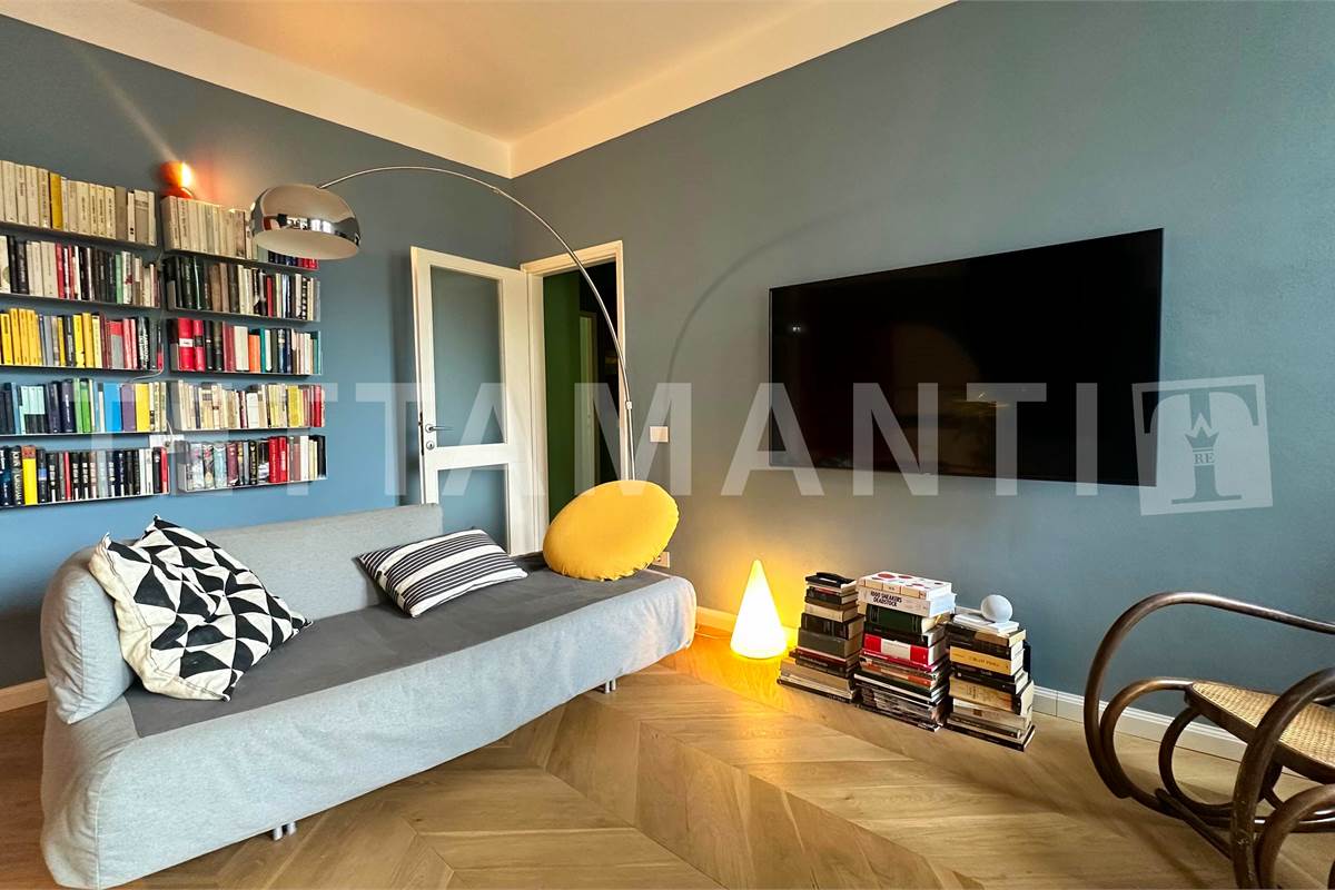 Appartamento ristrutturato a due passi dal lago