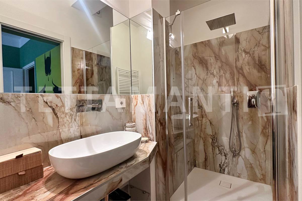 Appartamento ristrutturato a due passi dal lago