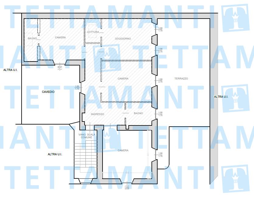 Ampio appartamento con terrazzo