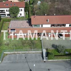 VILLA CON GIARDINO E AMPIO LABORATORIO ARTIGIANALE DIRETTAMENTE COLLEGATO ALL’ABITAZIONE