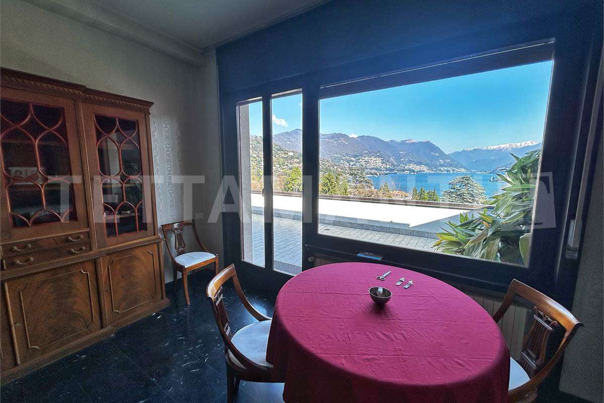 Como appartamento vista lago con terrazzo