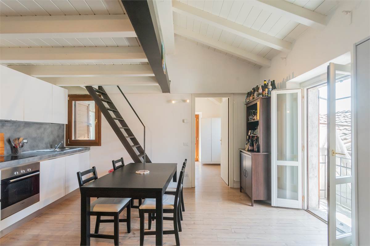 Blevio Lago di Como ampio bilocale indipendente 