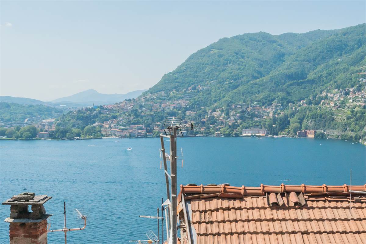 Blevio Lago di Como ampio bilocale indipendente 