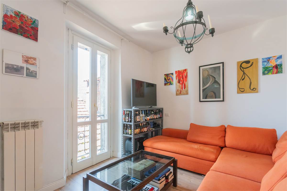 Blevio Lago di Como ampio bilocale indipendente 