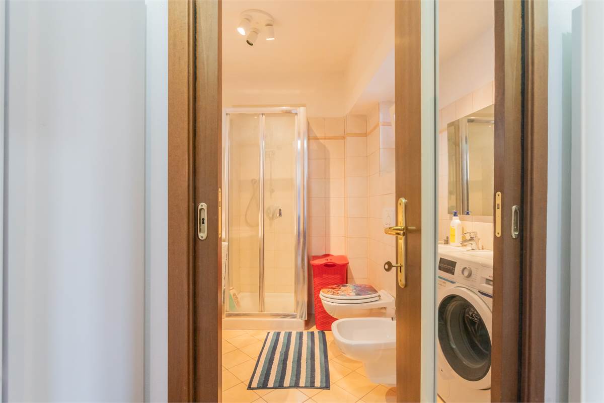 Blevio Lago di Como ampio bilocale indipendente 