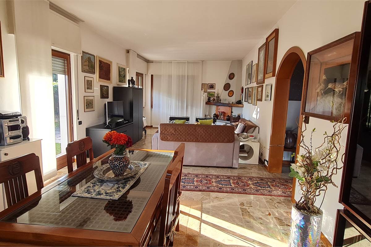 Albese villa singola