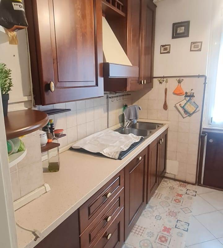Albate piccolo trilocale