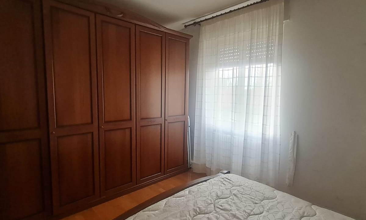 Albate piccolo trilocale