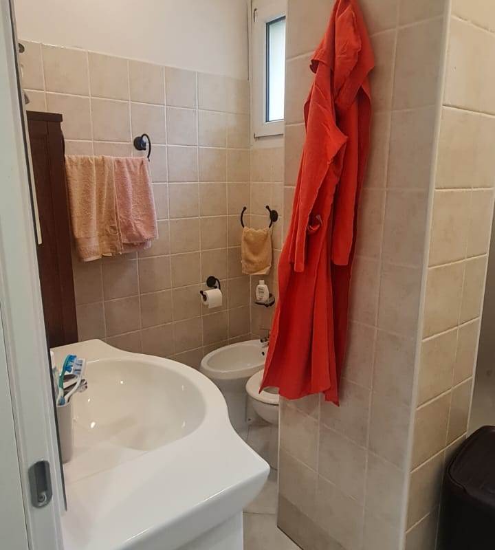 Albate piccolo trilocale