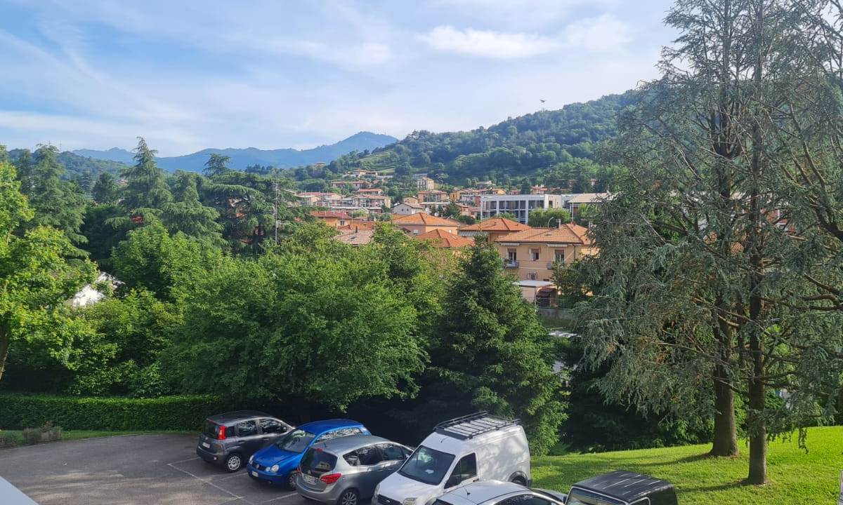 Como Prestino vendita 4 locali