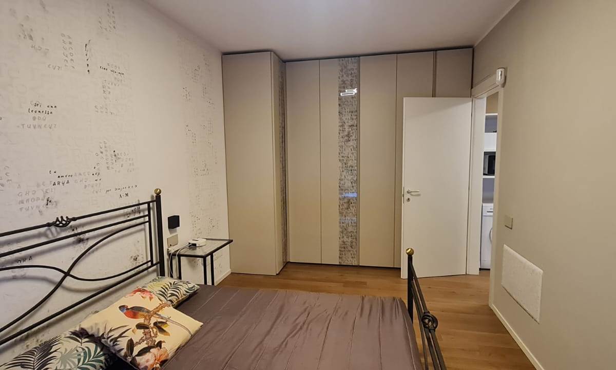 Affitto bilocale arredato di pregio