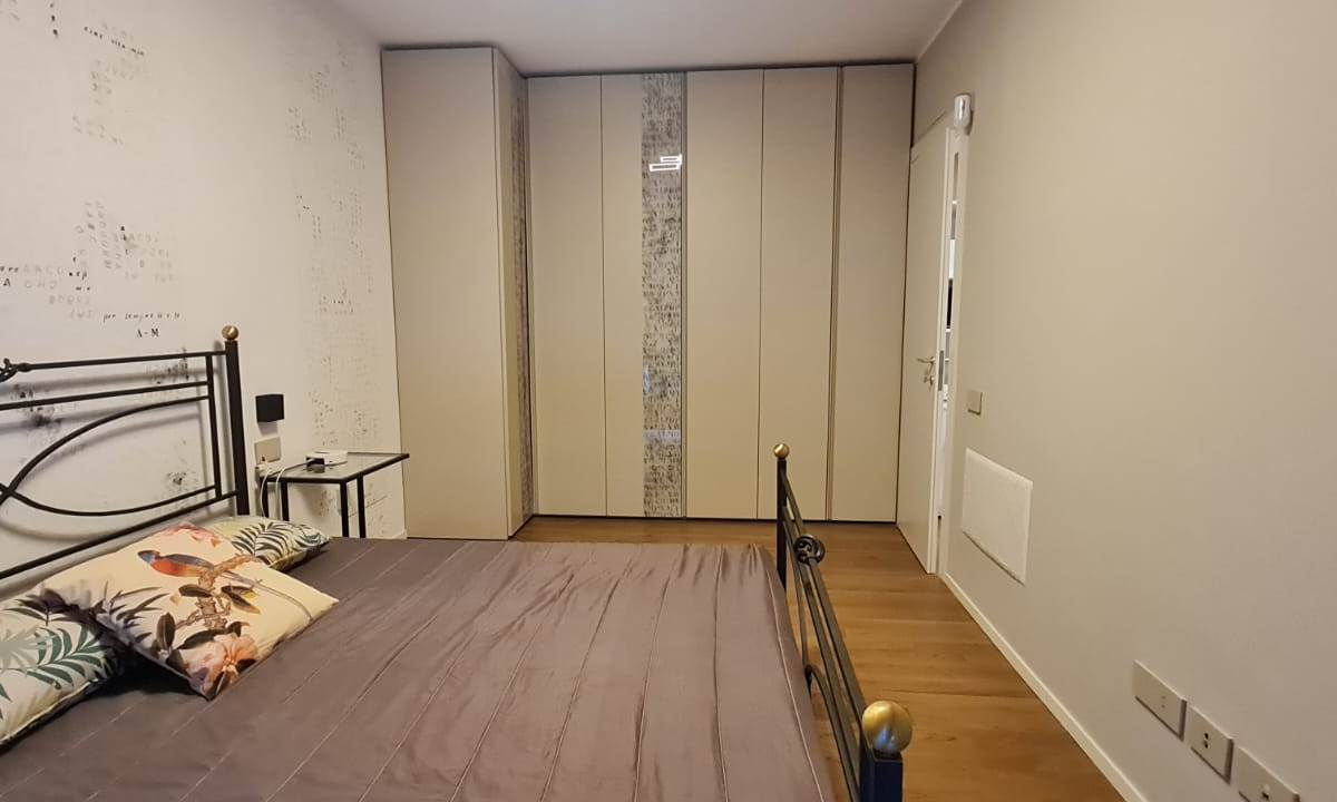 Affitto bilocale arredato di pregio