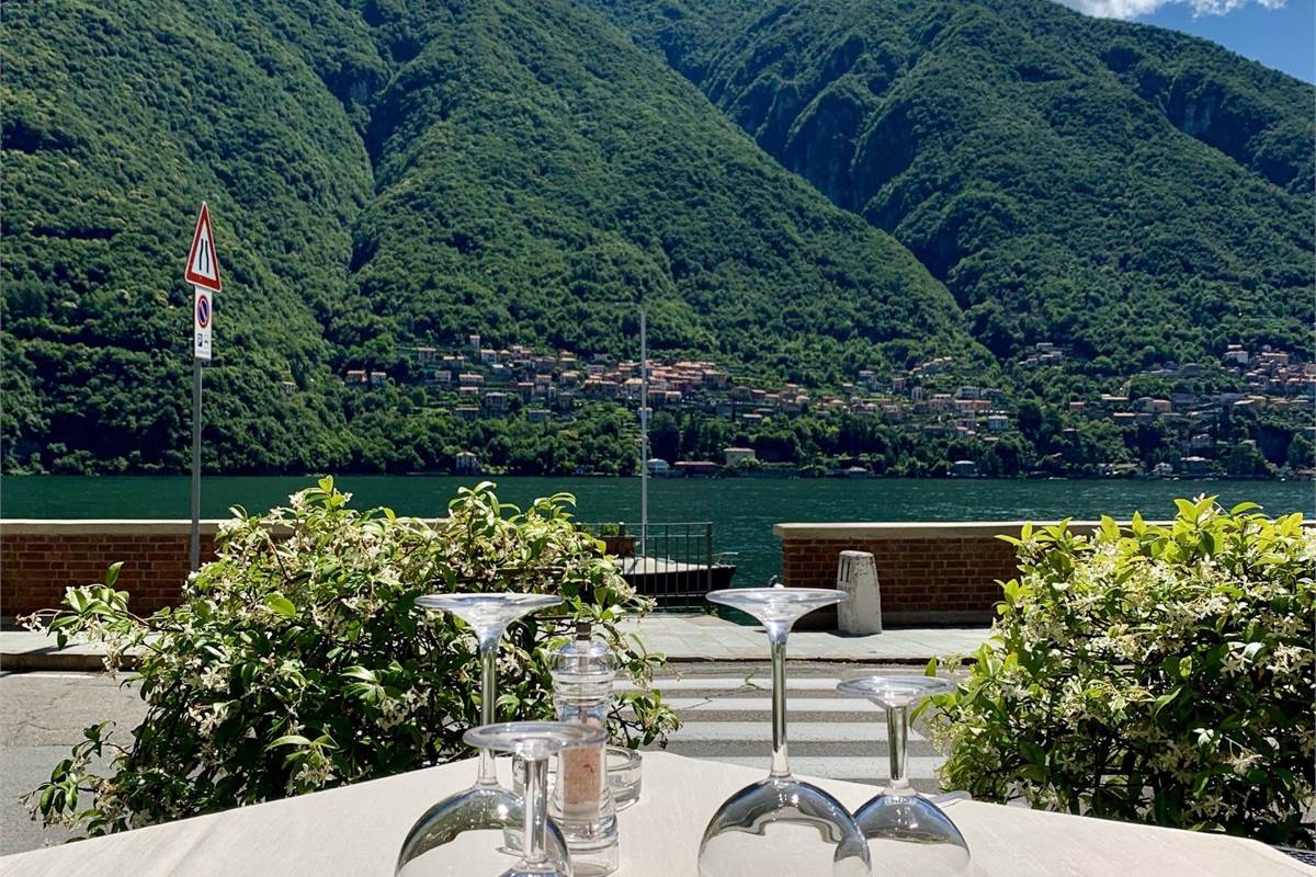 Laglio  Lago di Como  Incantevole Hotel Ristorante