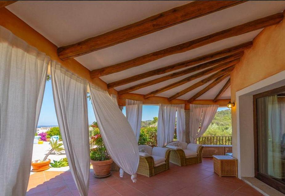 Villa di pregio con stupenda vista mare