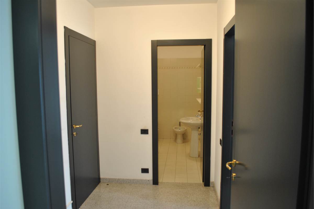 ERBA (CO) Via Turati