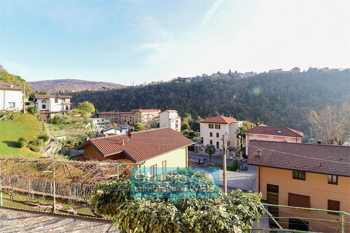 VILLETTA SINGOLA CON GIARDINO