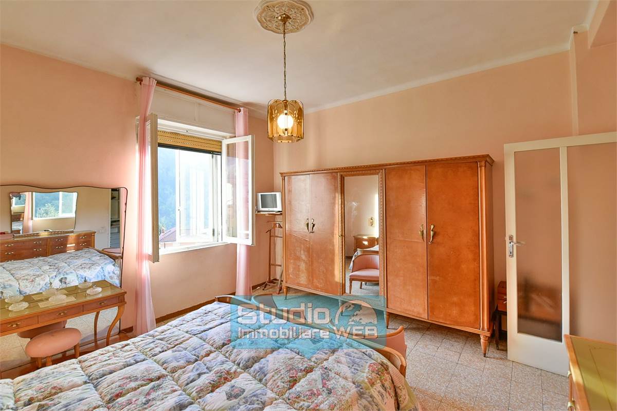 VILLETTA SINGOLA CON GIARDINO