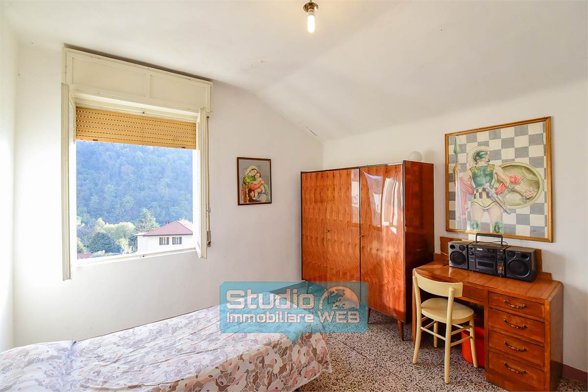 VILLETTA SINGOLA CON GIARDINO