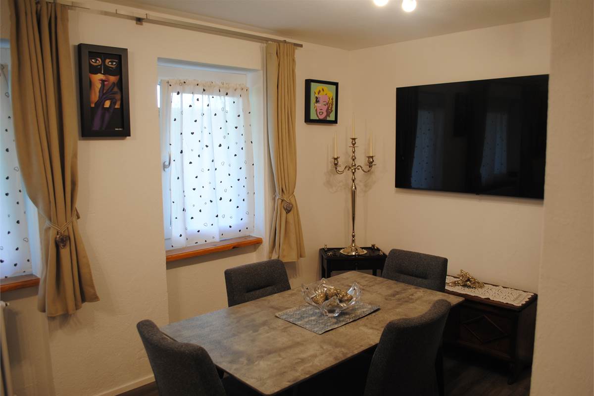 COURMAYEUR - Vicinanze Via Roma