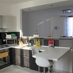 AMPIO TRILOCALE IN CENTRO