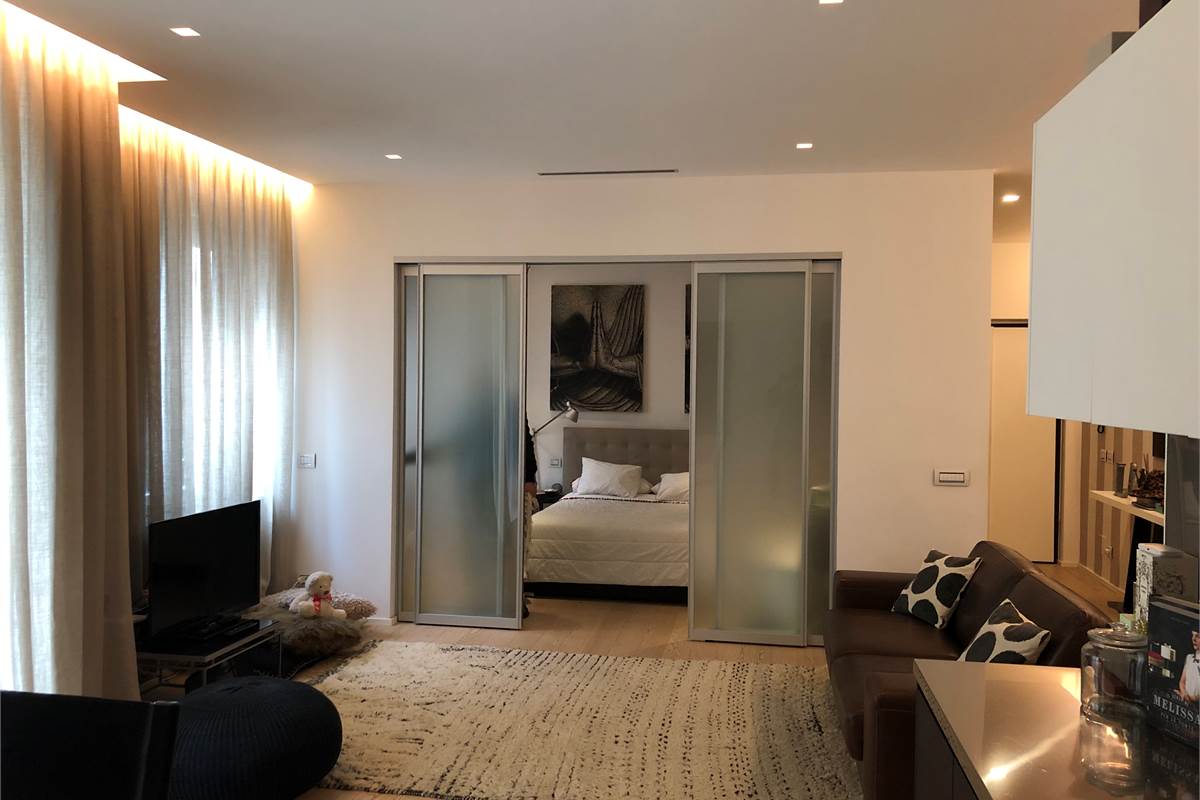 SIGNORILE BILOCALE IN CENTRO STORICO