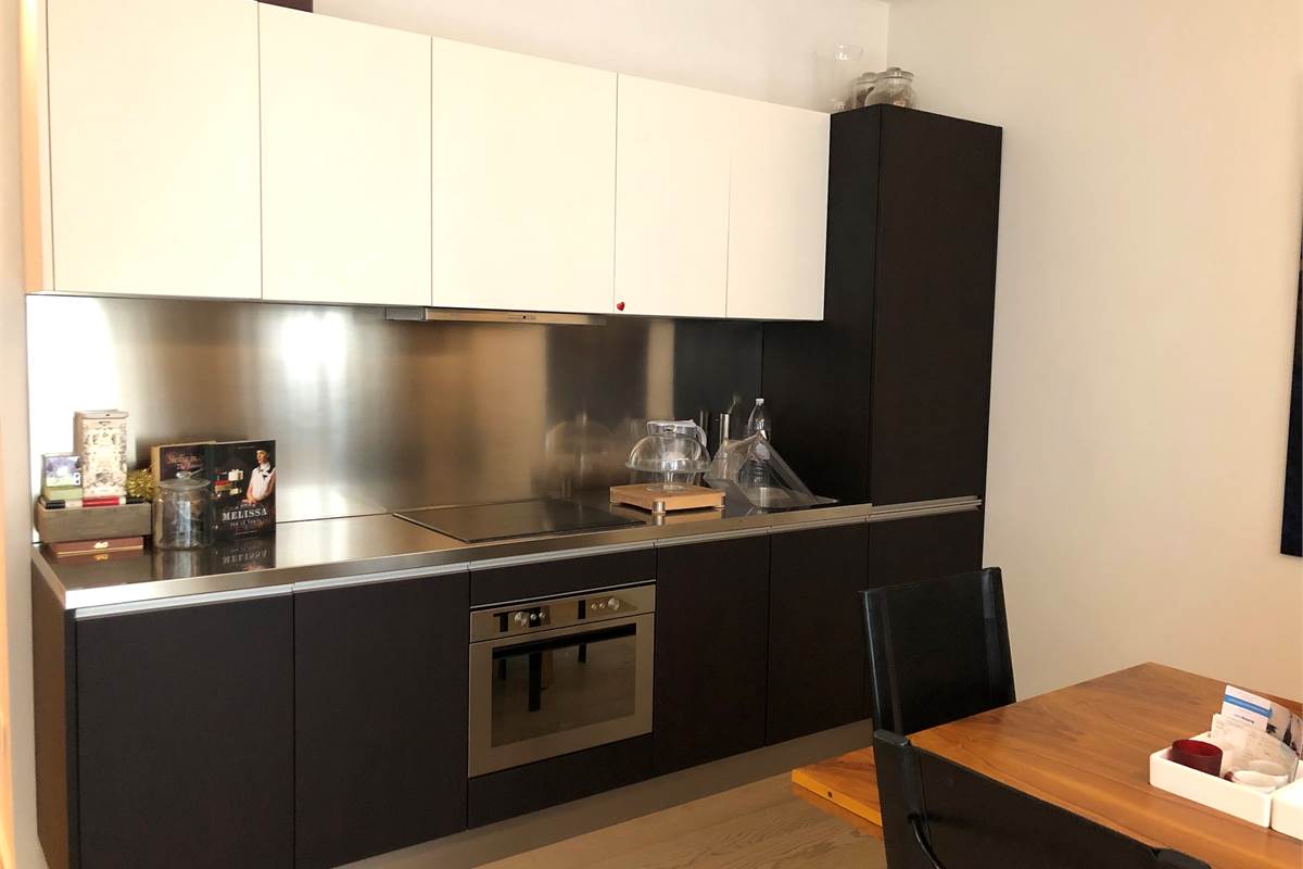 SIGNORILE BILOCALE IN CENTRO STORICO